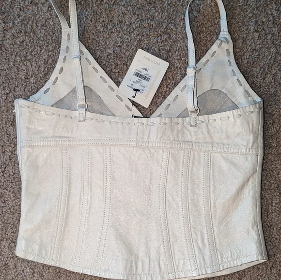 Sexy Leather Crop/halter Top - Picture 2 of 10